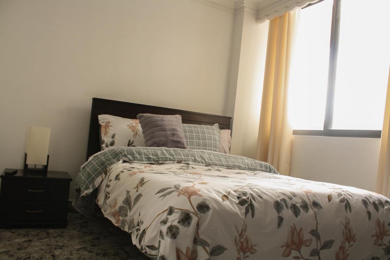 Apartahotel Kelly 卡利 外观 照片